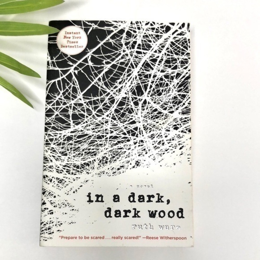 Ruth Ware In The Dark, Dark Wood